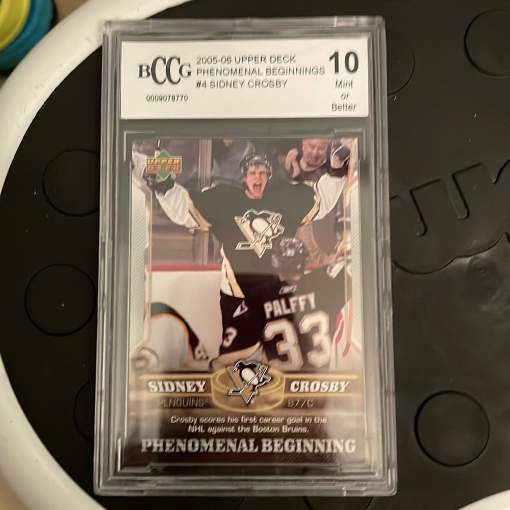 2005-06 UPPER DECK PHENOMENAL BEGINNINGS #4 SIDNEY CROSBY BCCG GEM MINT 10